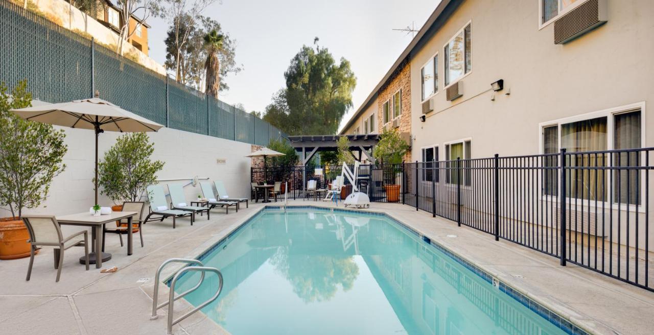 Ayres Hotel Corona - Riverside מראה חיצוני תמונה
